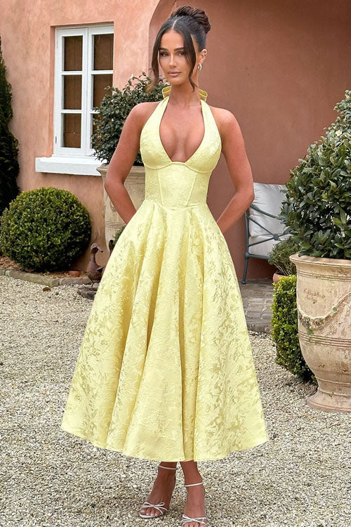 Damen Maxikleid Neckholder V-Ausschnitt ärmellos Jacquard fließend – Hochzeitsgast festlich | Fenja