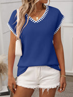 Damen T-Shirt Kurzarm V-Ausschnitt Strick mit Kontrastdetails – lässig & vielseitig | Lea