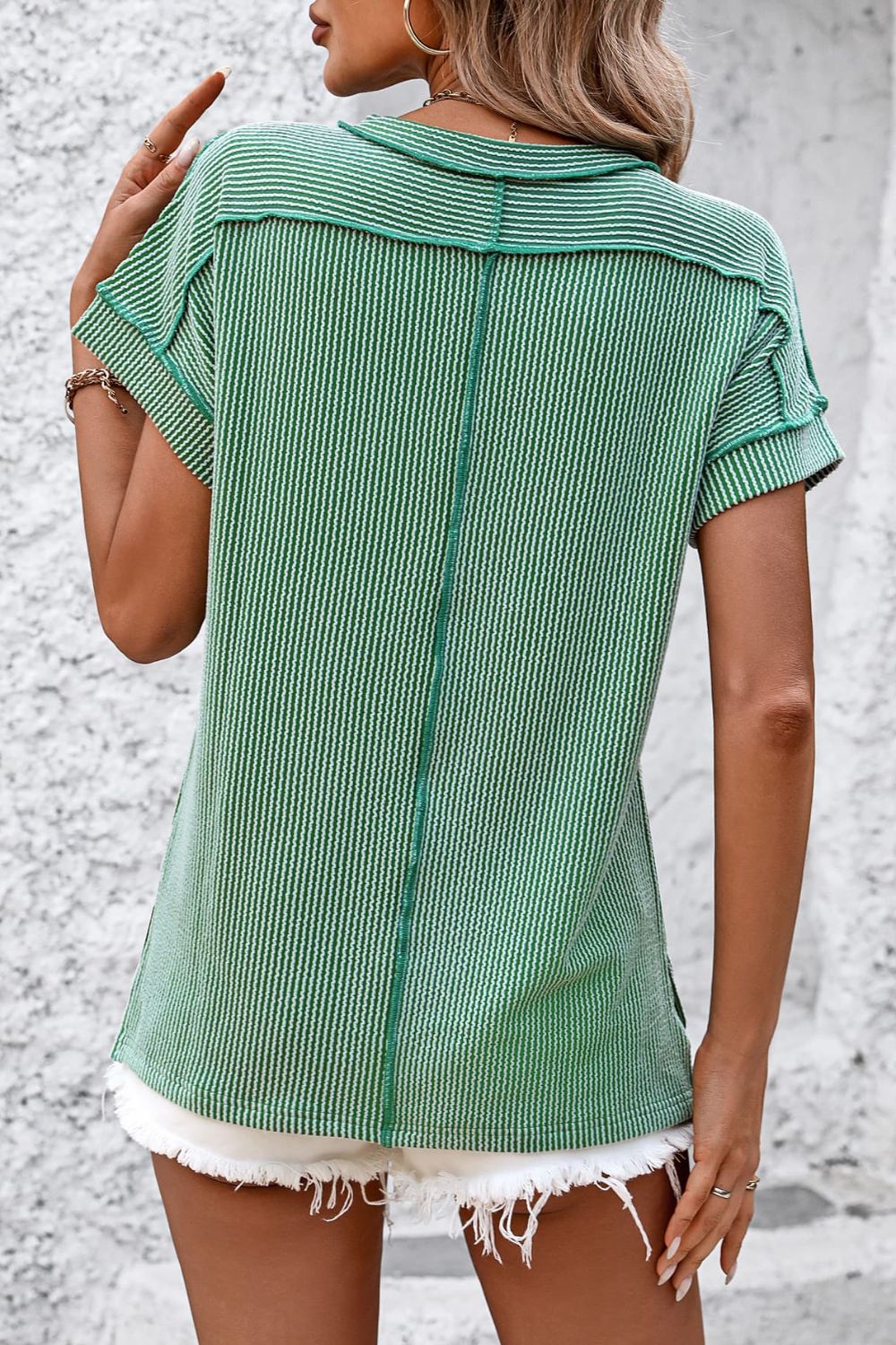 Damen T-Shirt Kurzarm Streifen gerippt Rundhals – zeitloser Alltagsbegleiter | Cleo