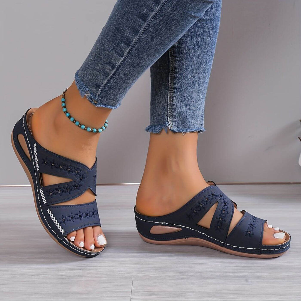 Damen Sandalen orthopädisch mit Fußbett rutschfest – Dämpfung für den ganzen Tag | Bessie