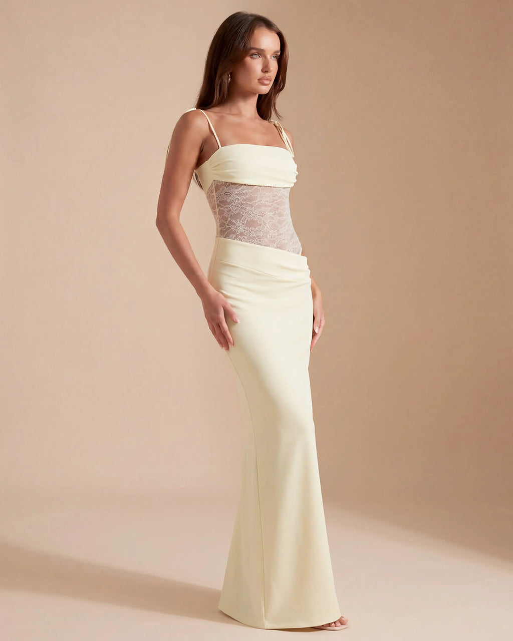 Damen Maxikleid Spitzenpaneel fließend – feminin elegant für besondere Anlässe | Marit