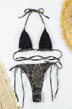 Damen Triangel-Bikini mit seitlichen Schnürungen und Paisley-Print – für Strand & Pool | Nieve