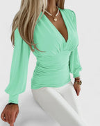 Damen Bluse V-Ausschnitt figurbetont – elegant für Alltag & Abend | Rosalind