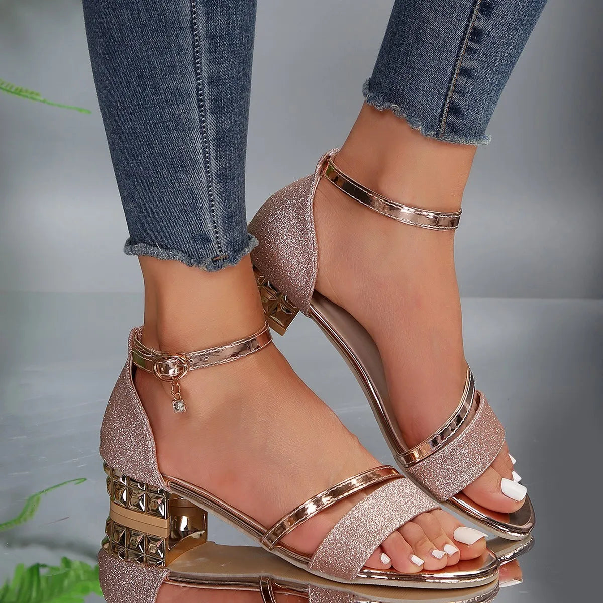 Damen Orthopädische Sandalen mit Fußbett Klettverschluss – bequem für den Alltag | Lucia
