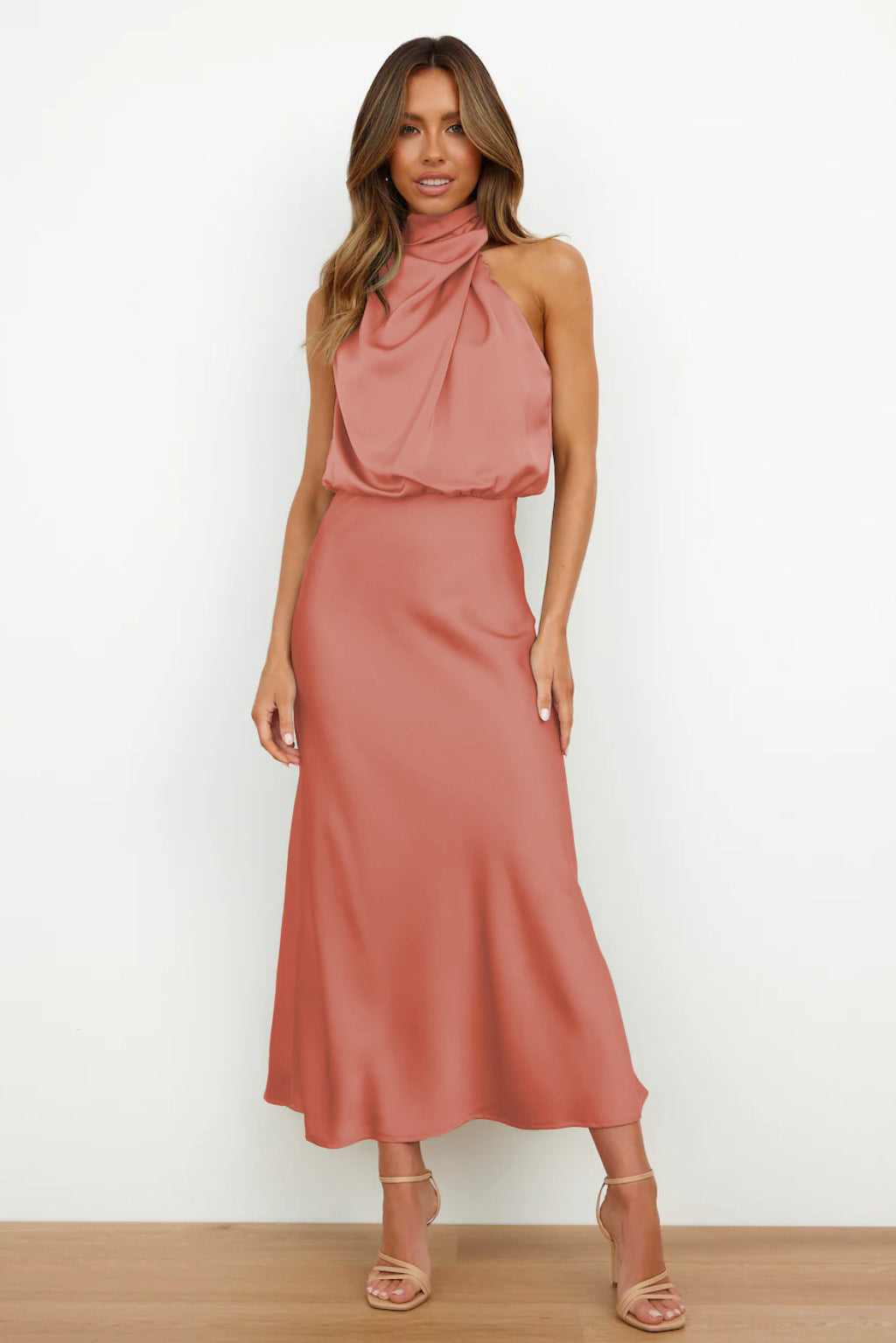 Damen Abendkleid Neckholder – festlich elegant für Hochzeit und Gala | Regina