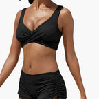 Damen Bikini-Set Twist-Oberteil mit Badeshorts – verstellbare Träger für Strand & Pool | Jane