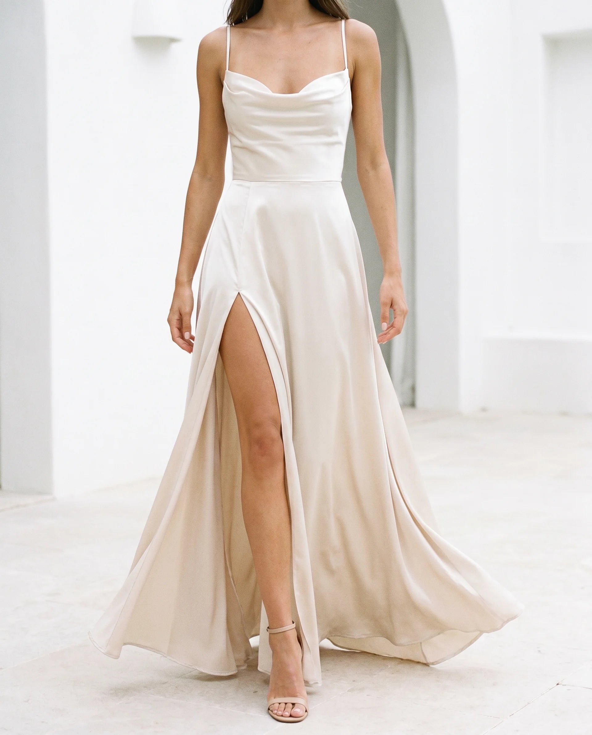 Women's Fitted Maxi Dress – Flowy Silhouette with Side Slit | Saga