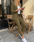 Women's Blazer and Pants Suit Set – Slim-Fit for Office & Business | Annika