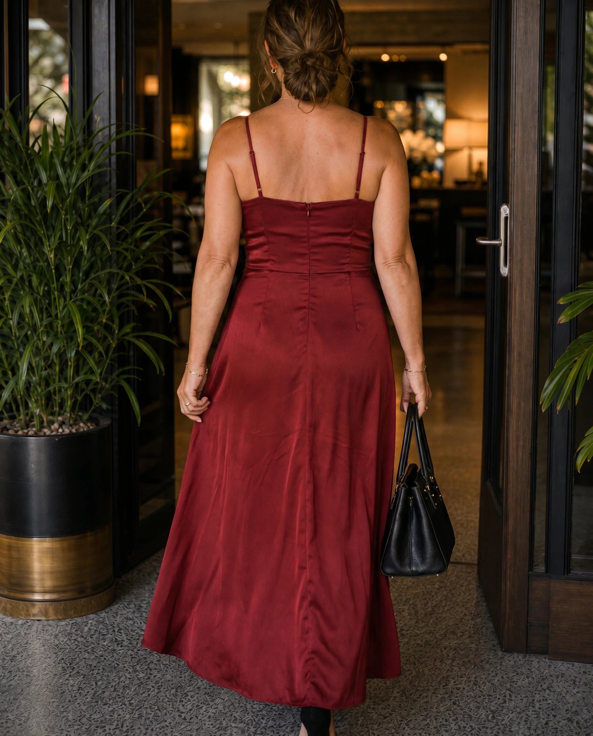Women's Sleeveless Dress – Smooth Cut with Visible Slit | Sylvie