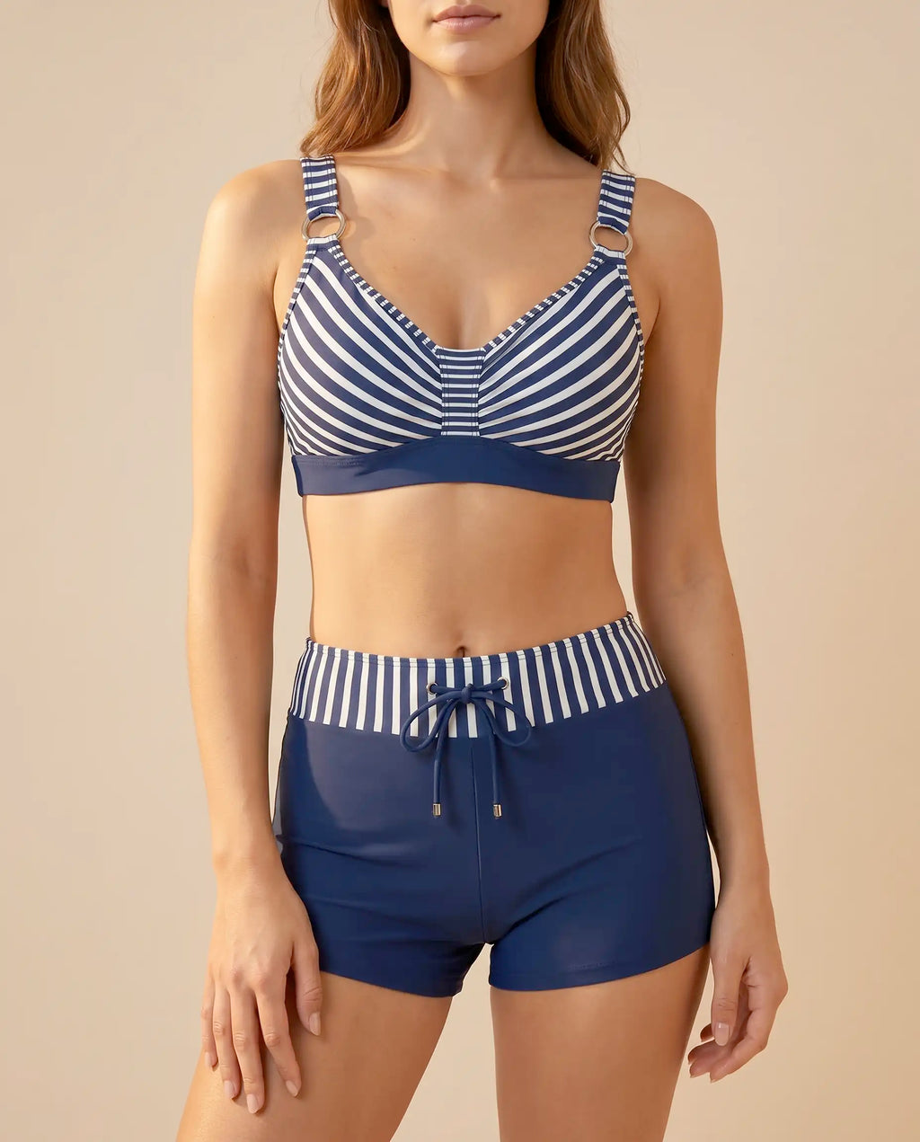 Damen Bikini-Set gestreift mit Badeshorts – Kordelzug-Bund für Strand & Pool | Ariel