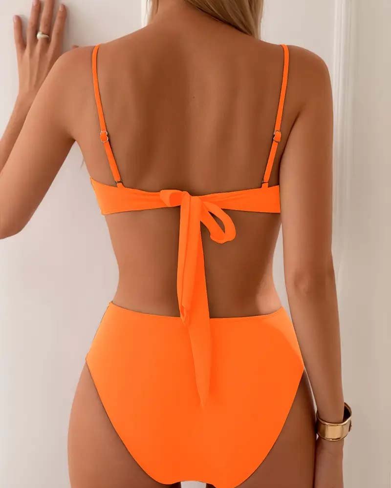 Damen Bikini-Set trägerlos mit metallischen Details – Eleganz für Pool & Strand | Carola